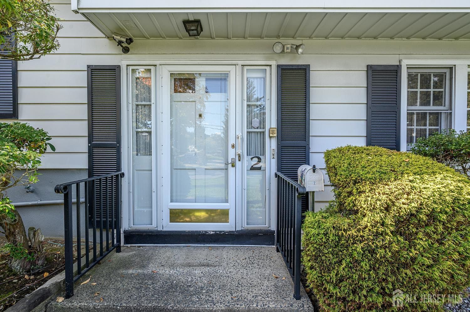 2 Hamlin Rd East Brunswick, NJ 08816 - Thumbnail 3