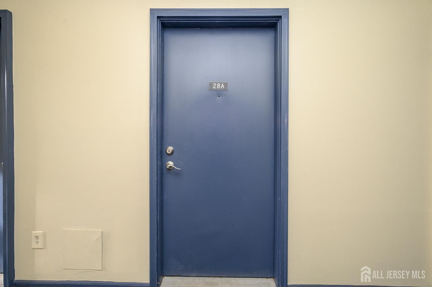 28 Powderhorn Ct #A Woodbridge, NJ 07095 - Thumbnail 3