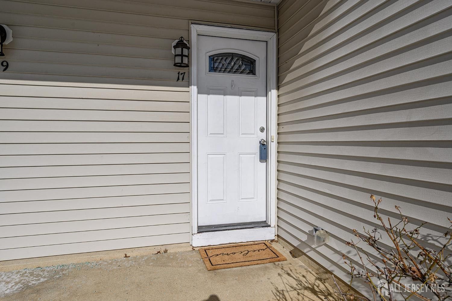 17 Inwood Ter Freehold, NJ 07728 - Thumbnail 3