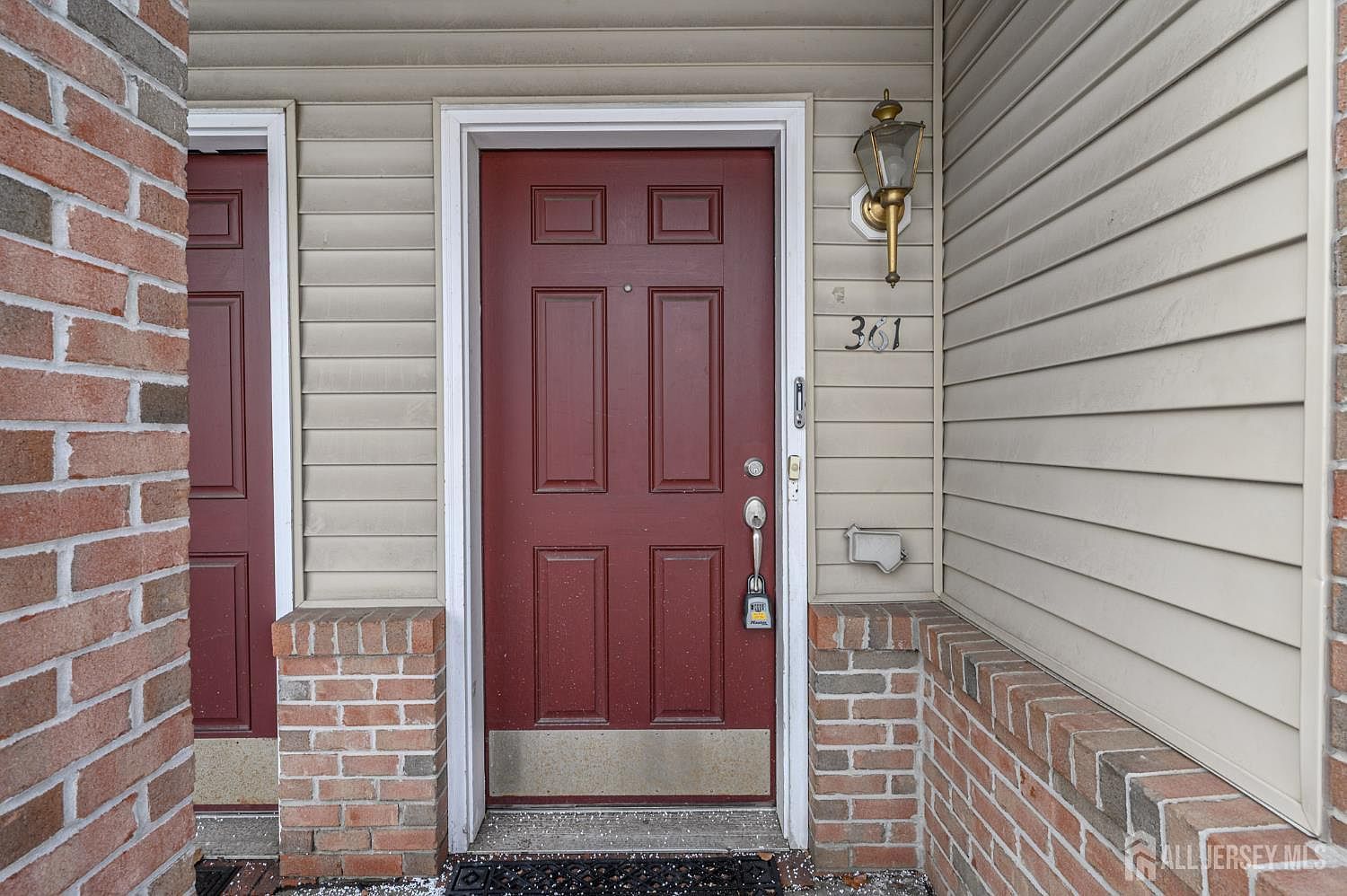 361 Lehigh Ave Perth Amboy, NJ 08861 - Thumbnail 3