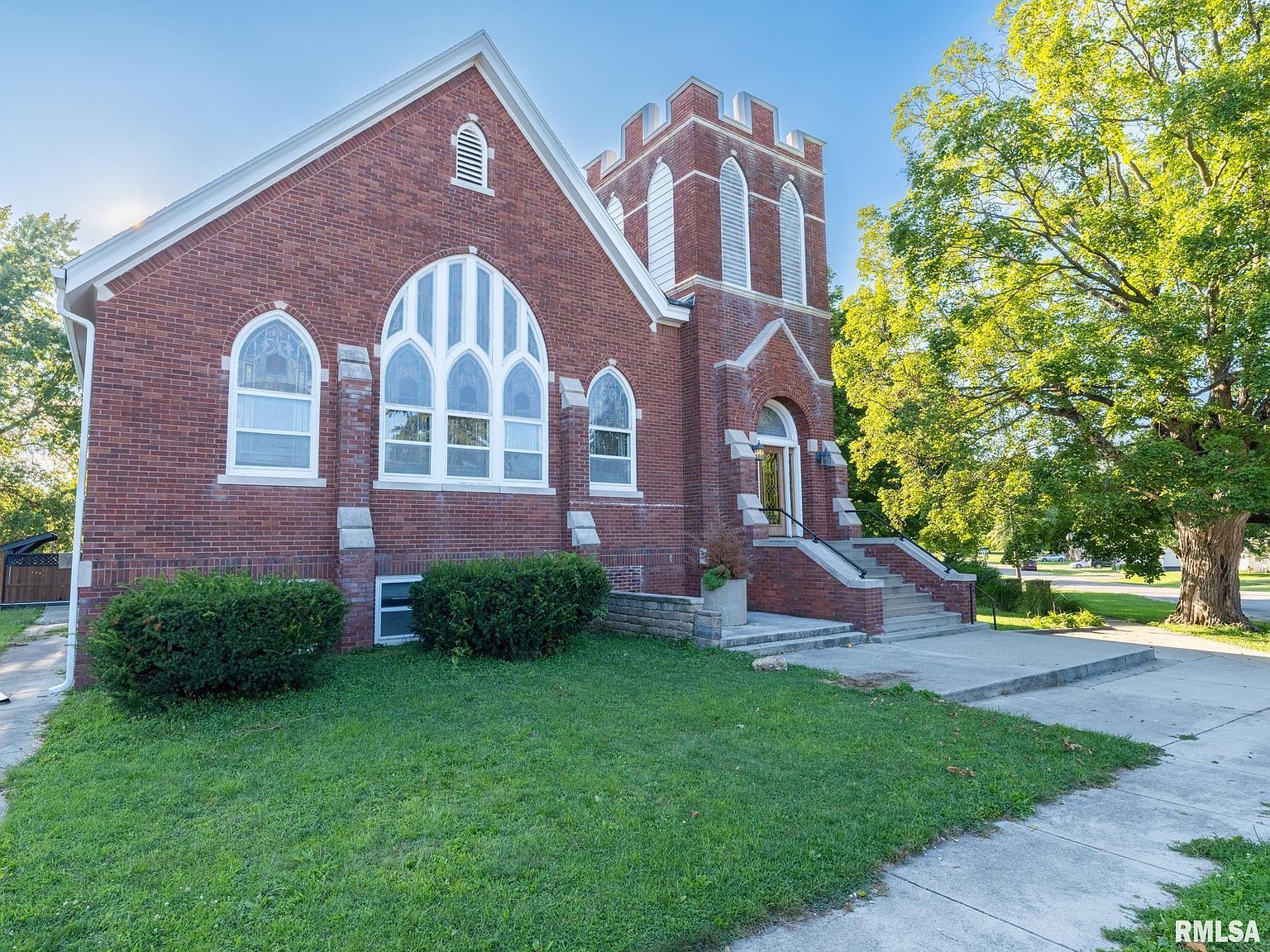 413 Logan St Emden, IL 62635 - Thumbnail 3