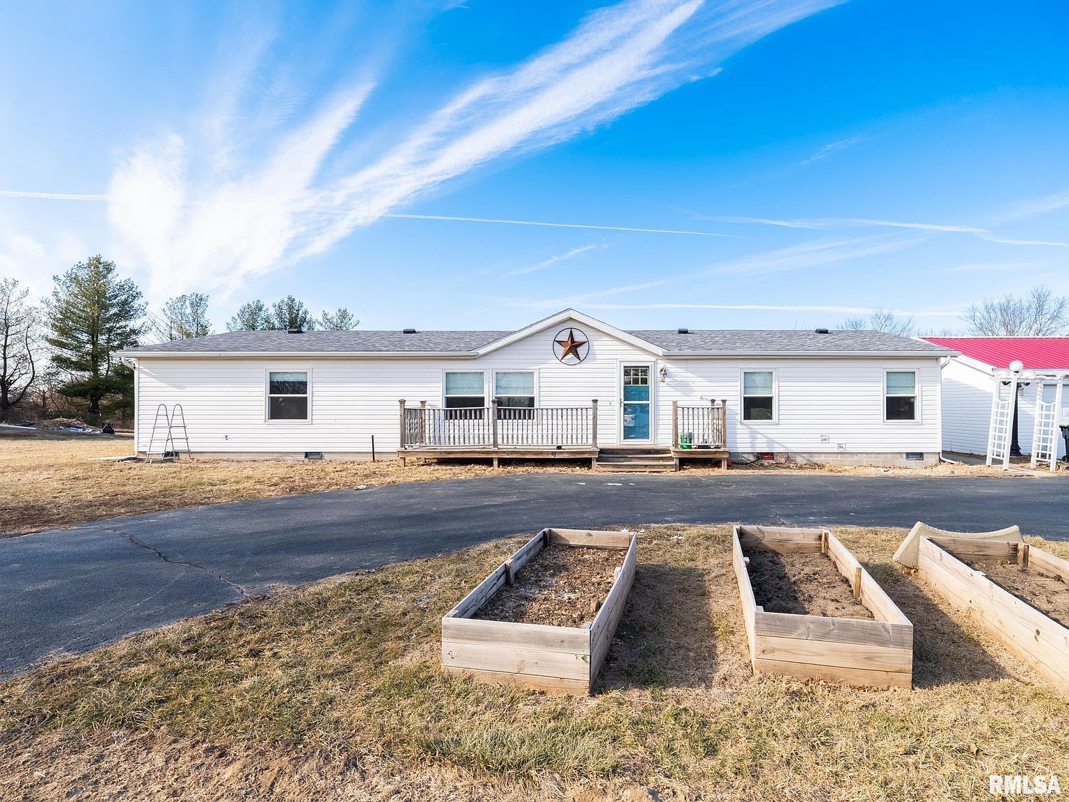 5001 Tunbridge Hill Rd Clinton, IL 61727 - Thumbnail 3