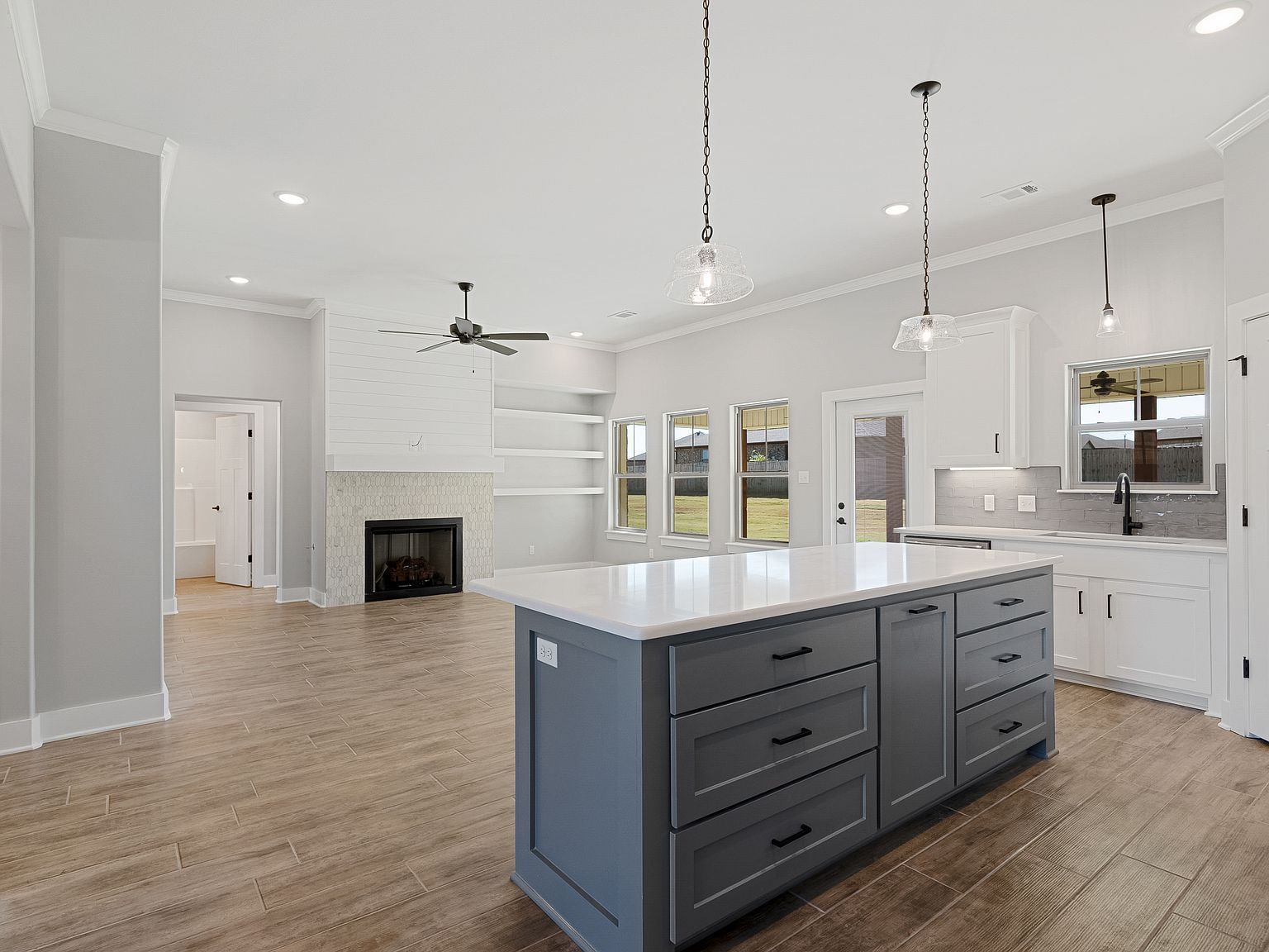 Lillie Plan, Springhill Estates Barling, AR 72923 - Thumbnail 3