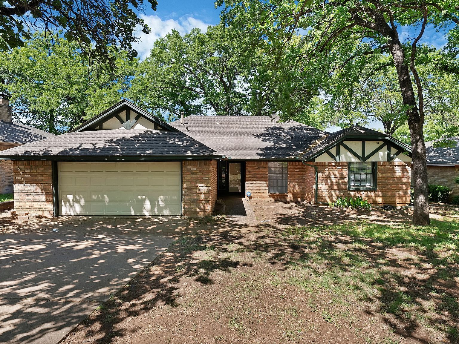 5715 Trail Crest Dr Arlington, TX 76017 - Thumbnail 3