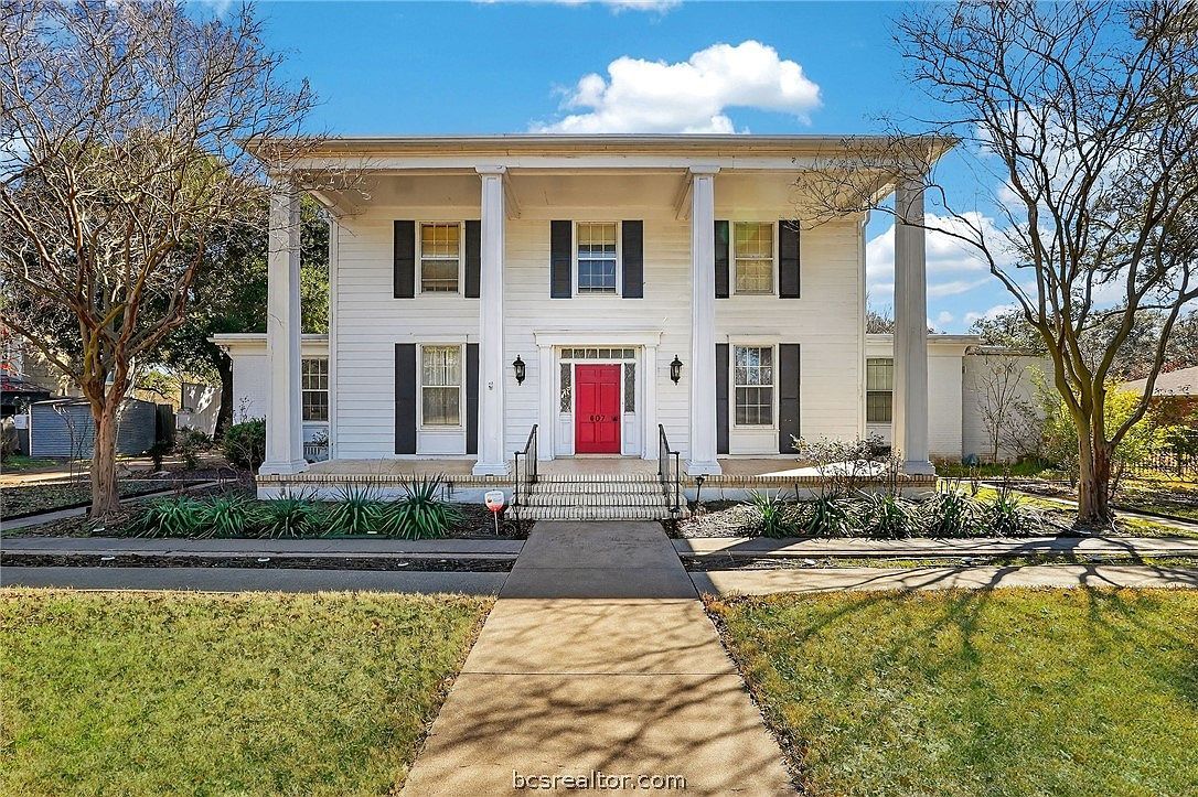 607 S Haswell Dr Bryan, TX 77803 - Thumbnail 3