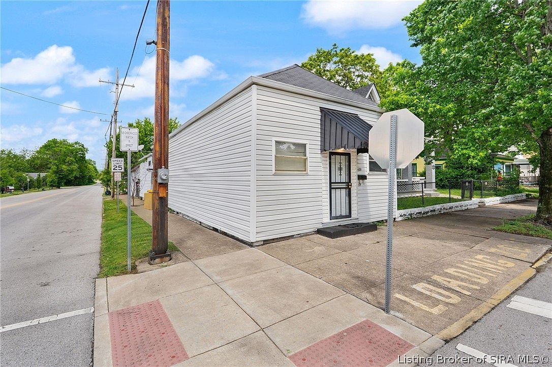 620 W Spring St New Albany, IN 47150 - Thumbnail 3