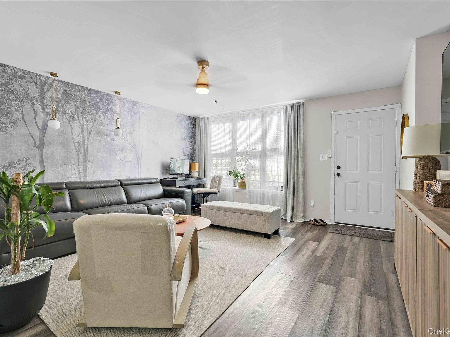 2001 Prospect Ave Bronx, NY 10457 - Thumbnail 3