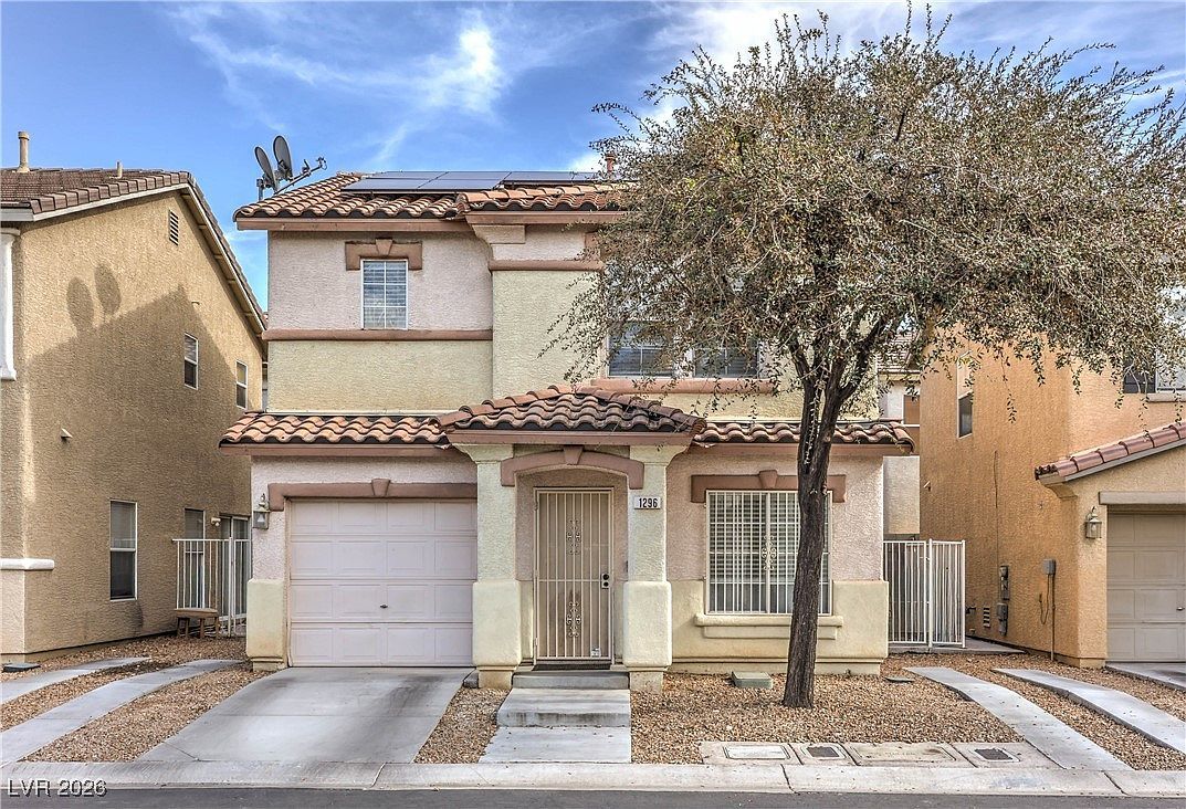 1296 Plum Canyon St Las Vegas, NV 89142 - Thumbnail 3