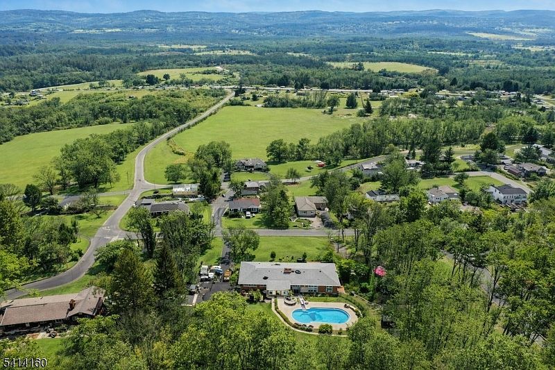 25 Ruth Dr Wantage, NJ 07461 - Thumbnail 3