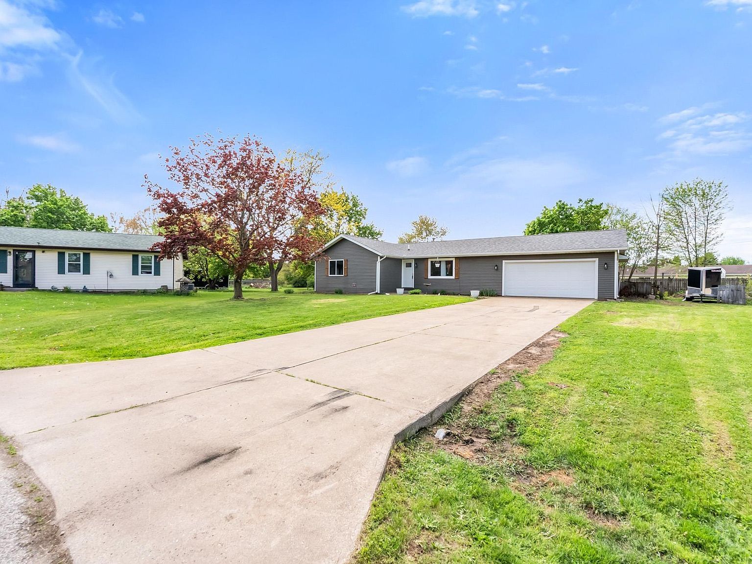 18098 Sunny Ln Goshen, IN 46526 - Thumbnail 3