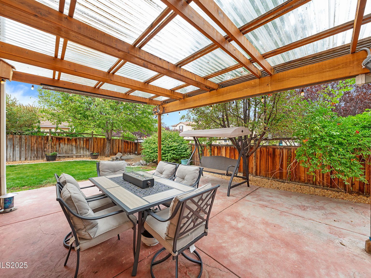 7045 Krug Dr Sparks, NV 89436 - Thumbnail 3