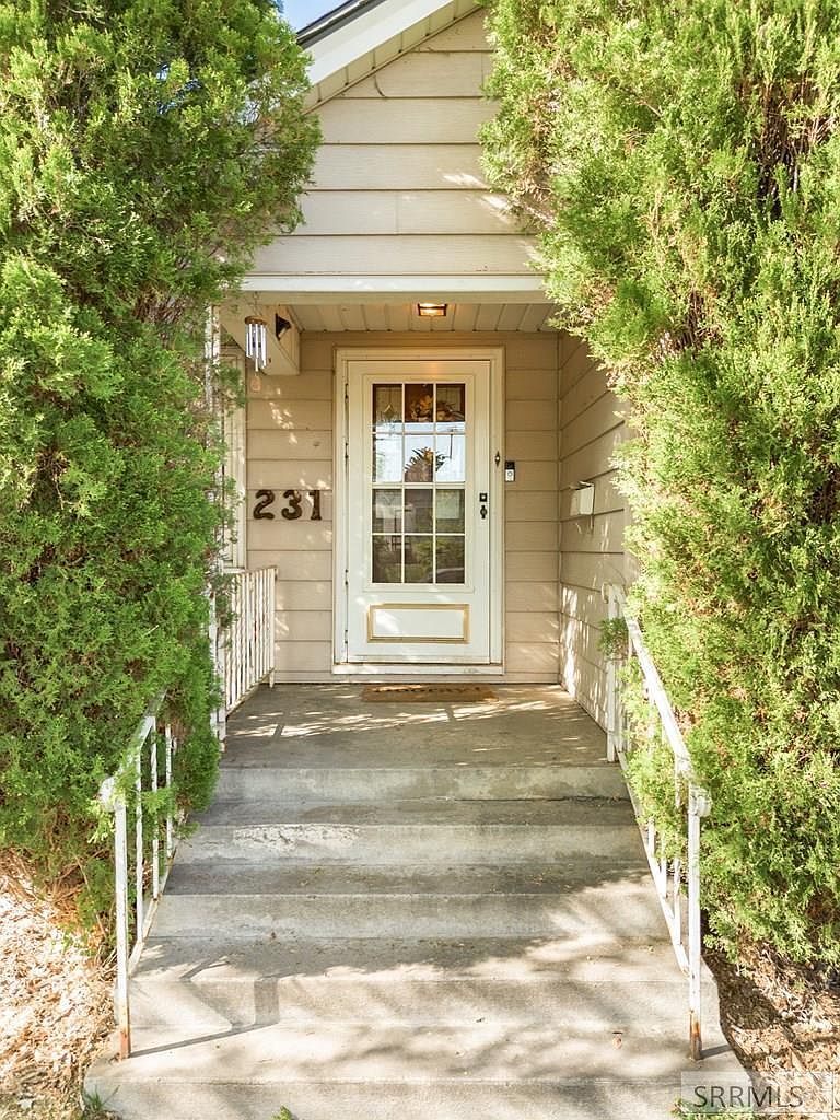 231 N 14th Ave Pocatello, ID 83201 - Thumbnail 3