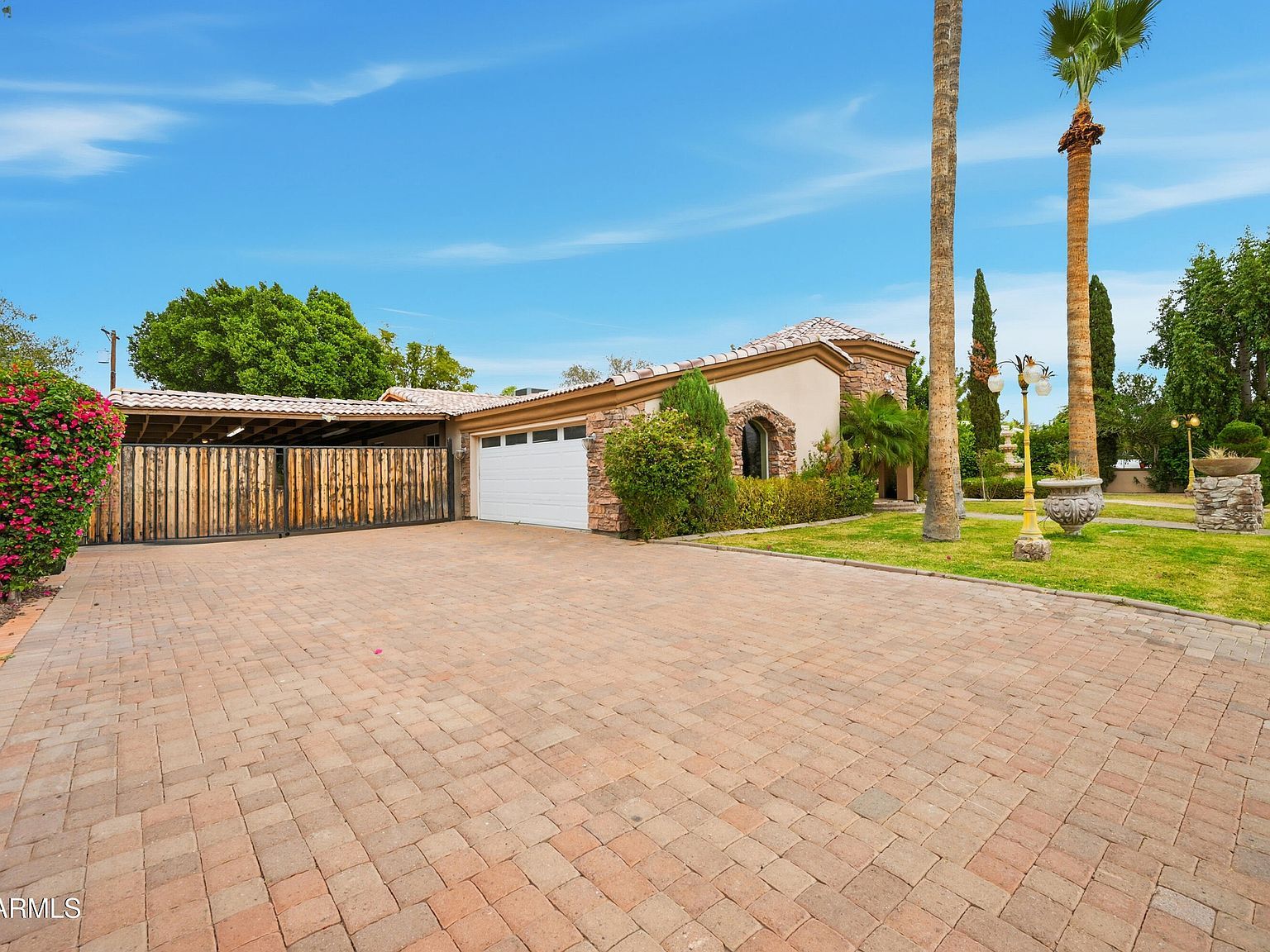 4528 E Hobart St Mesa, AZ 85205 - Thumbnail 3