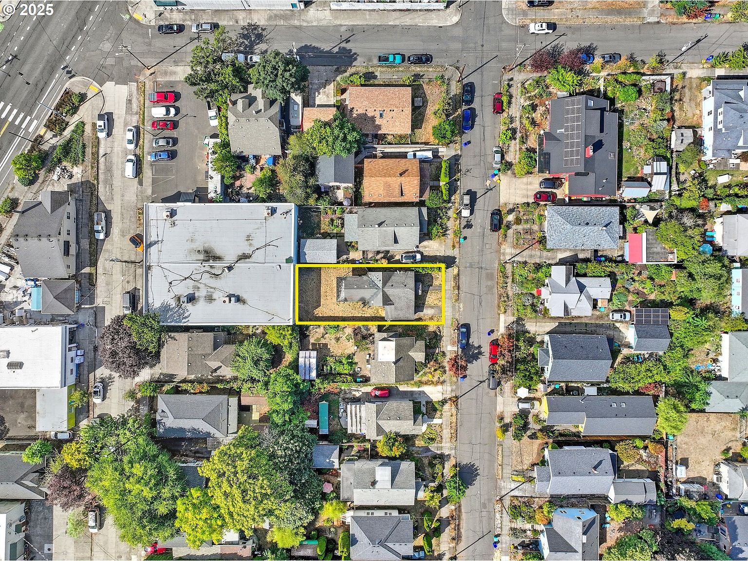 5624 SE Francis St Portland, OR 97206 - Thumbnail 3