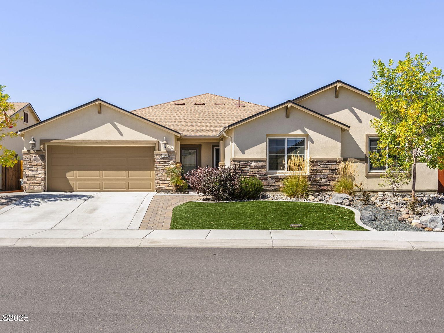 1350 Rocky Bluff Dr Carson City, NV 89701 - Thumbnail 3