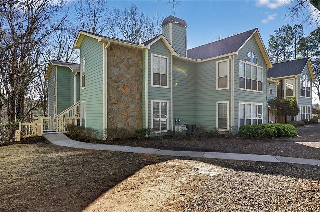 3019 Canyon Point Cir Roswell, GA 30076 - Thumbnail 3