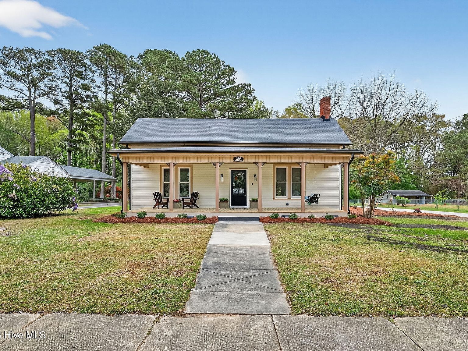 220 E Branch St Spring Hope, NC 27882 - Thumbnail 3