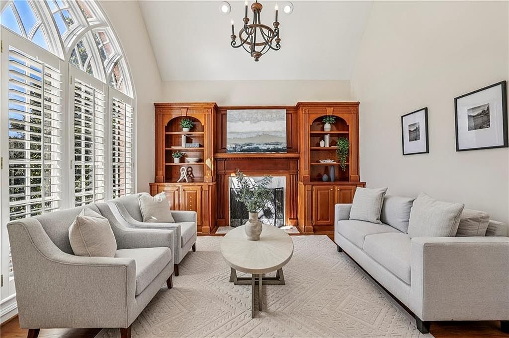 12215 Winding Oak Trl Johns Creek, GA 30005 - Thumbnail 3