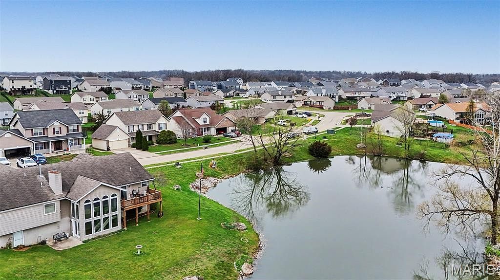210 Prairie Lake Dr Wentzville, MO 63385 - Thumbnail 3