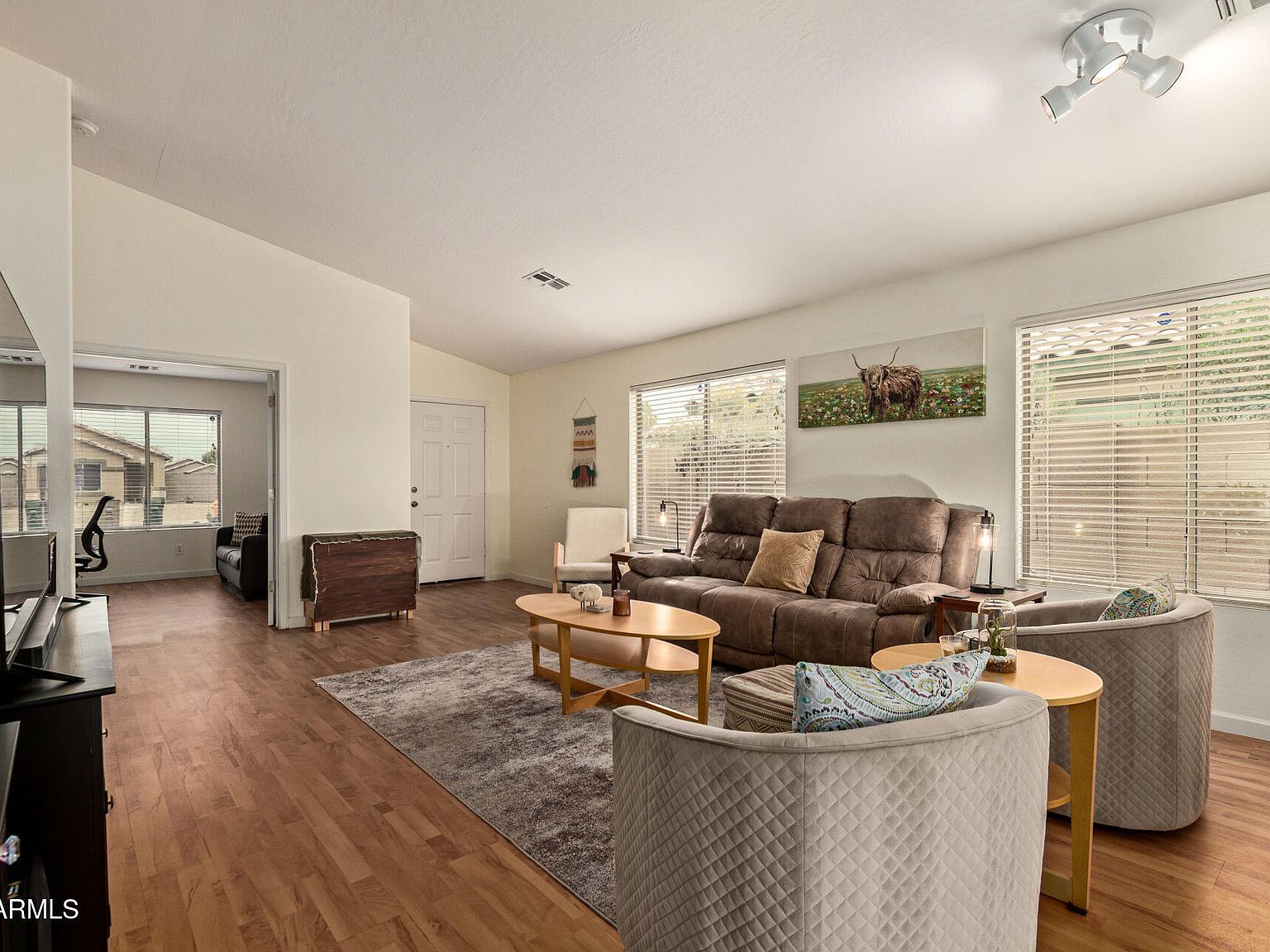 15863 W Jackson St Goodyear, AZ 85338 - Thumbnail 3