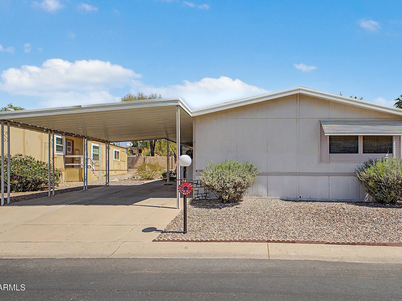 2233 E Behrend Dr Lot 34 Phoenix, AZ 85024 - Thumbnail 3