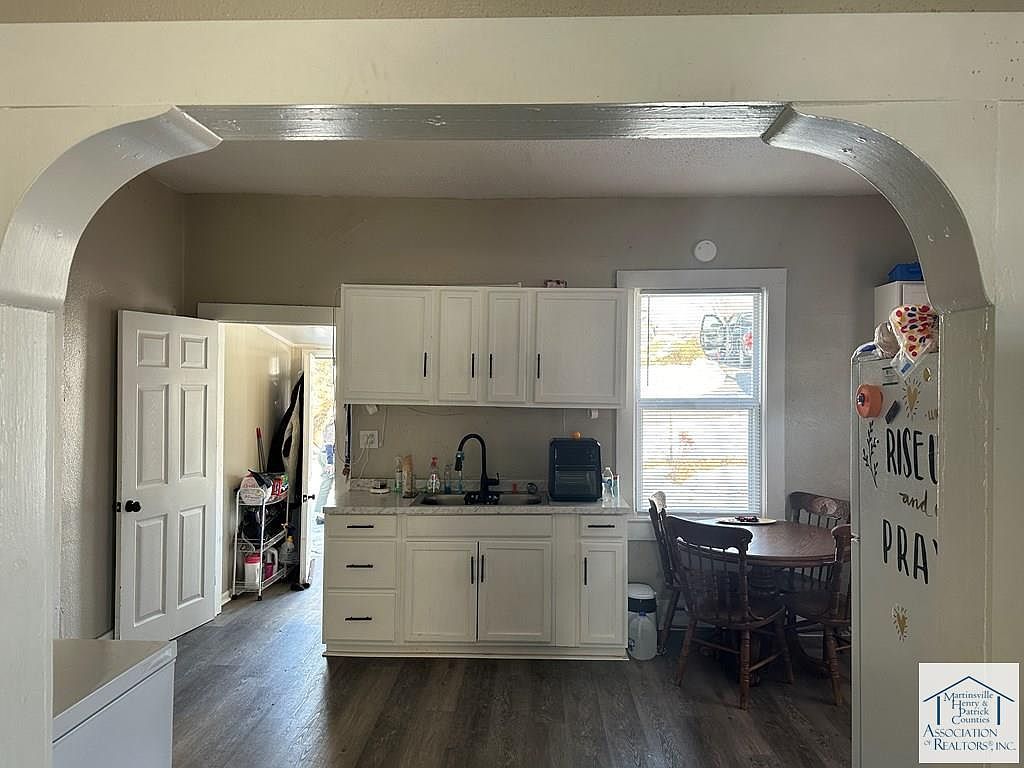 536 Franklin St Martinsville, VA 24112 - Thumbnail 3