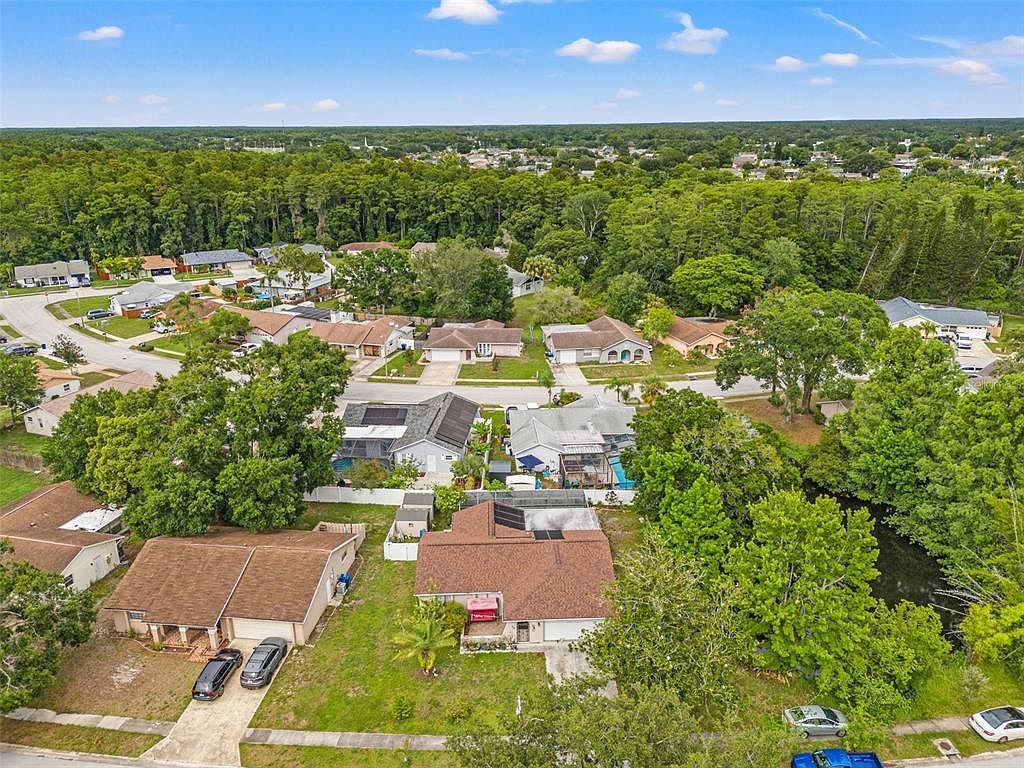 4350 Sawgrass Blvd New Port Richey, FL 34653 - Thumbnail 3