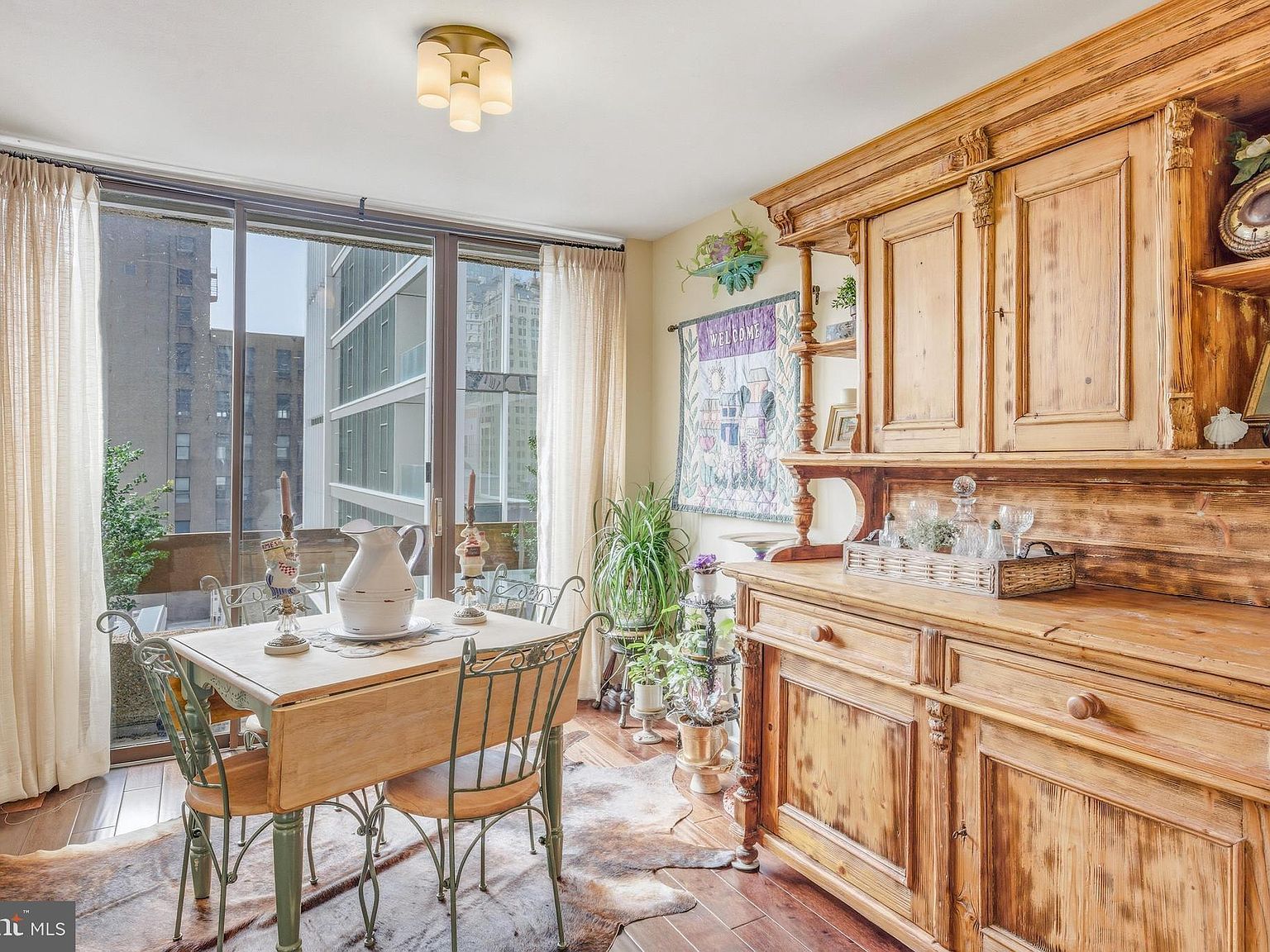 1326 Spruce St APT 808 Philadelphia, PA 19107 - Thumbnail 3