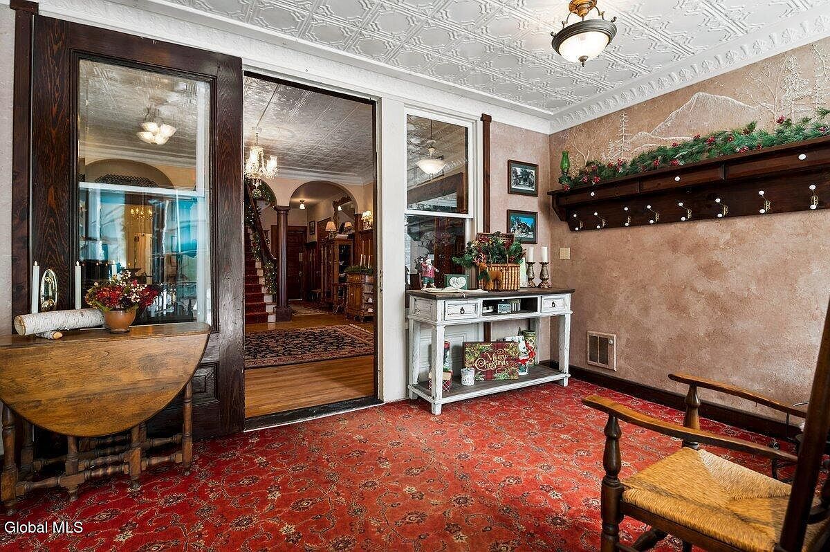 39 Interlaken Ave Lake Placid, NY 12946 - Thumbnail 3