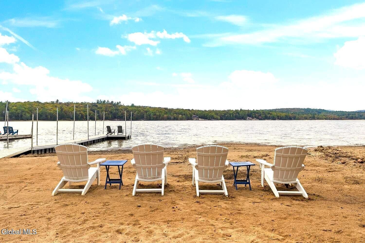 965 Deerland Rd Long Lake, NY 12847 - Thumbnail 3