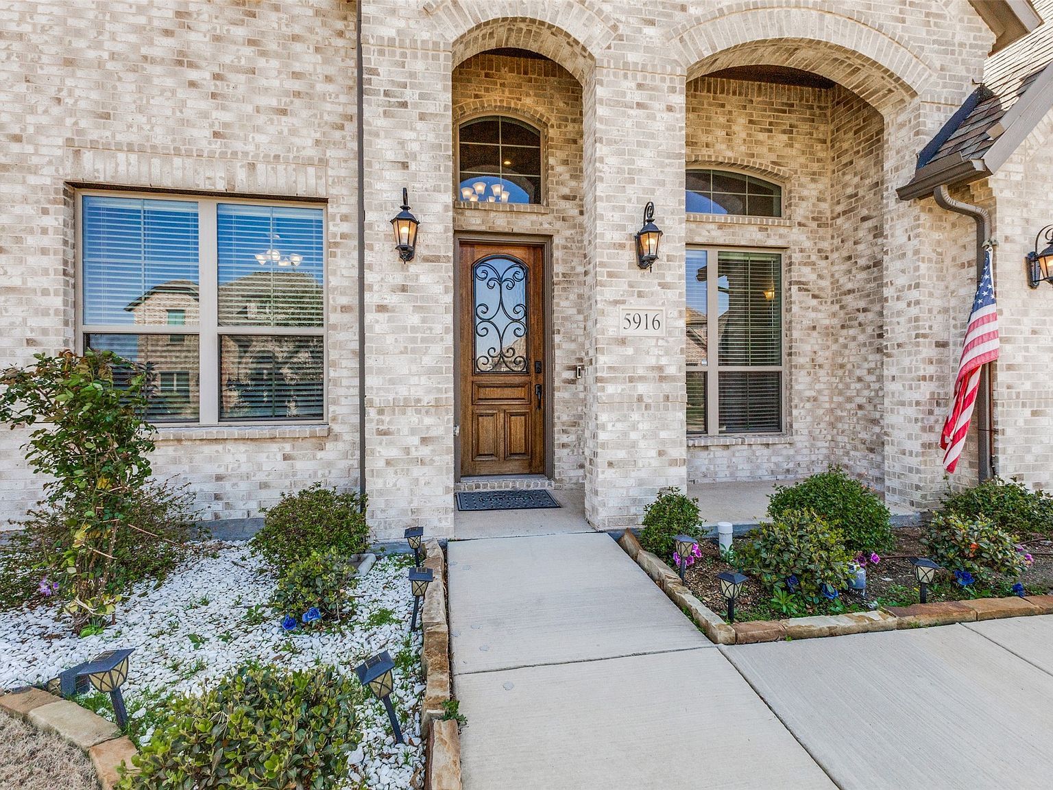 5916 Hightower St Aubrey, TX 76227 - Thumbnail 3