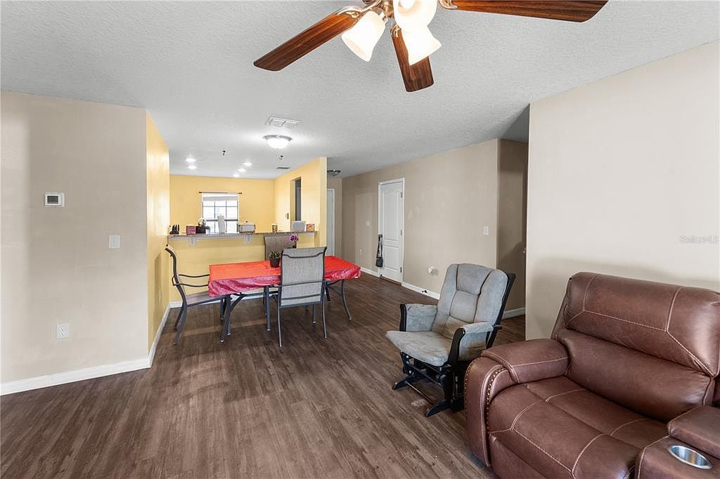 8 Orchid Ct Poinciana, FL 34759 - Thumbnail 3