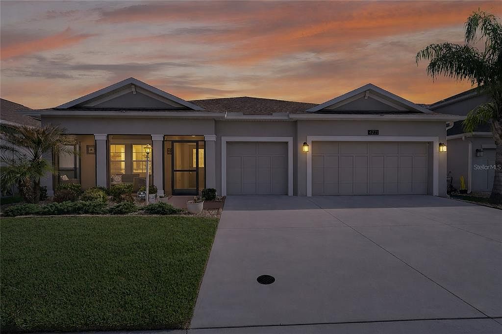 4221 Holstein St Saint Cloud, FL 34772 - Thumbnail 3