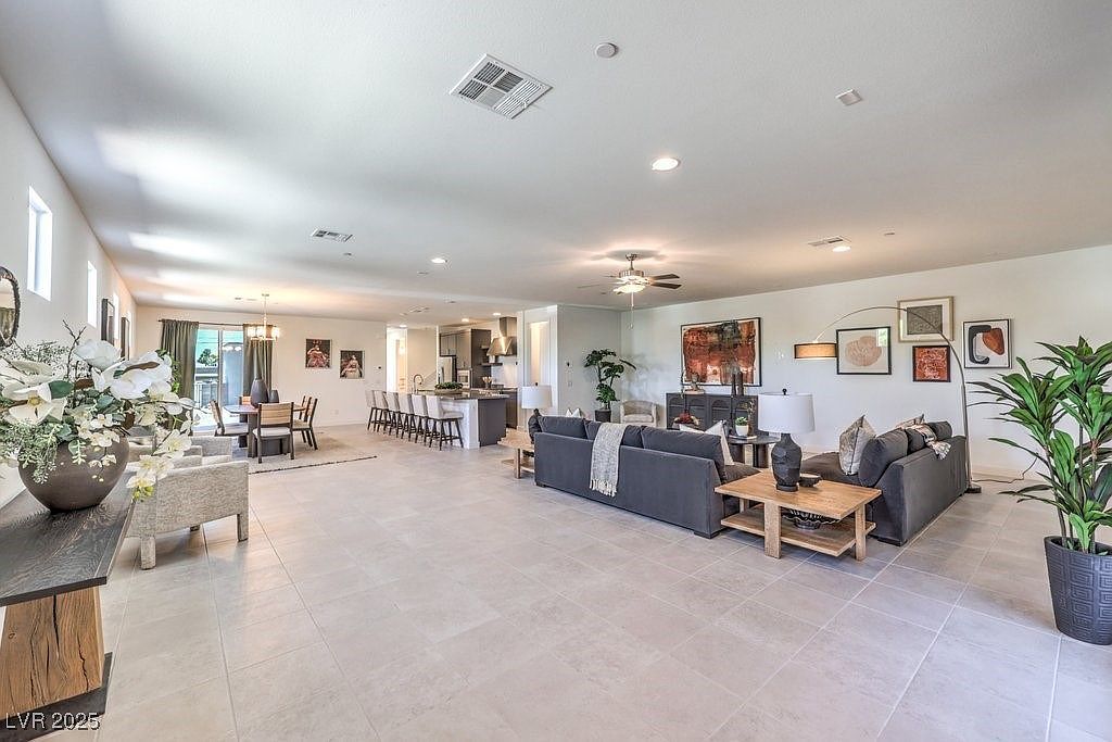 1303 S 8th St Las Vegas, NV 89104 - Thumbnail 3