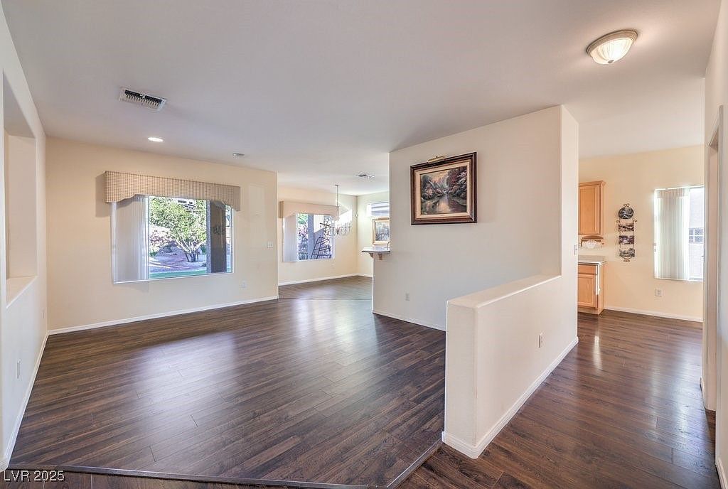 1848 High Mesa Dr Henderson, NV 89012 - Thumbnail 3