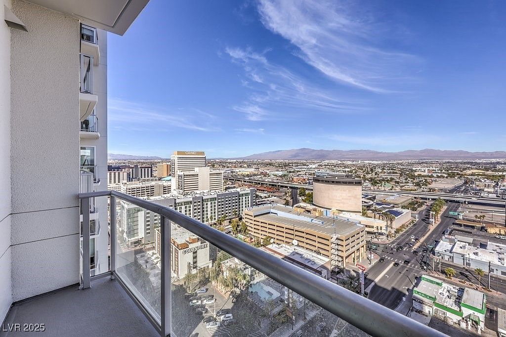 150 Las Vegas Blvd #2203 Las Vegas, NV 89106 - Thumbnail 3