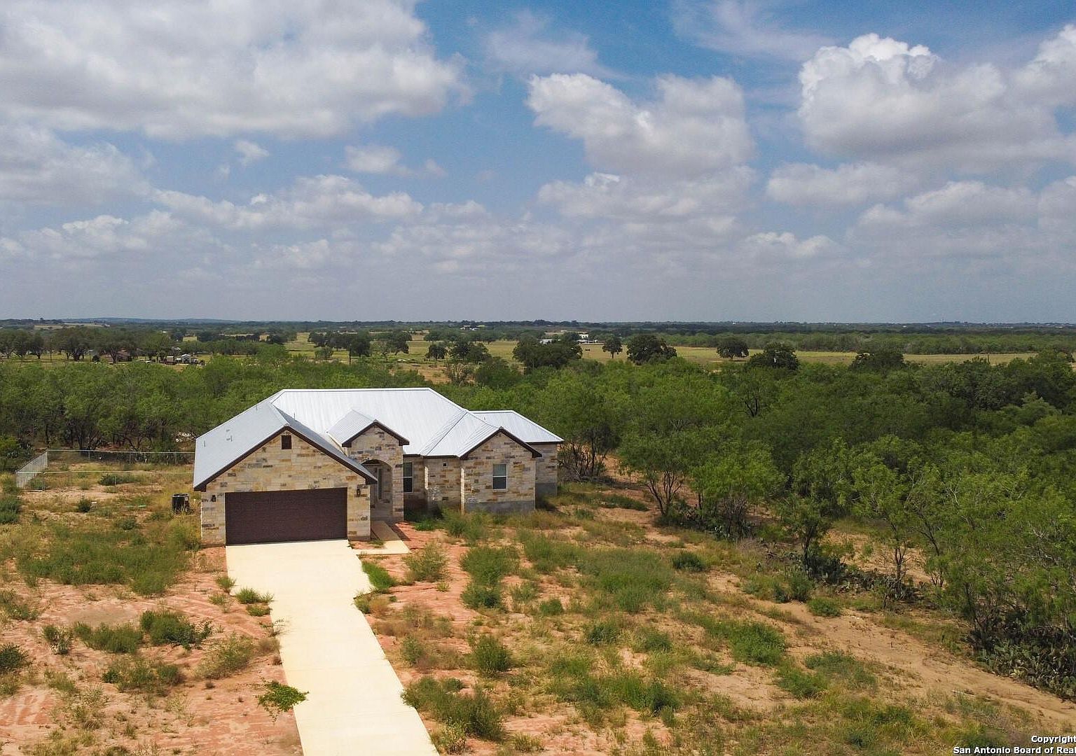 14674 Silesia Dr Saint Hedwig, TX 78152 - Thumbnail 3