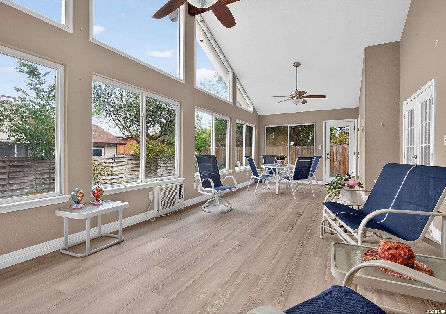 13318 Los Indios St San Antonio, TX 78233 - Thumbnail 3