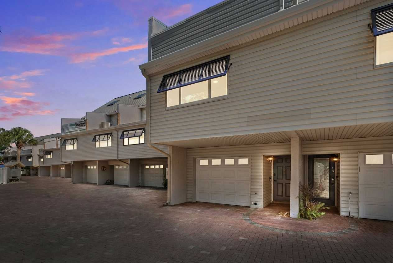 1355 Pinellas Bayway South apt 16, Tierra Verde, FL 33715, USA - Thumbnail 4