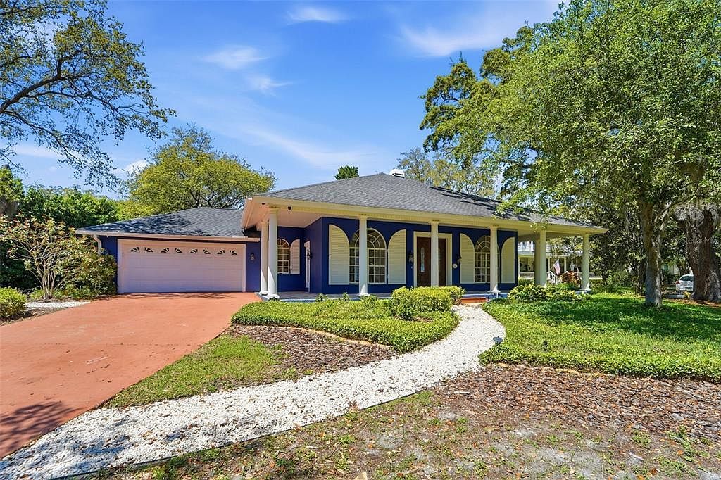 1718 Sanctuary Pl Crystal Beach, FL 34681 - Thumbnail 3