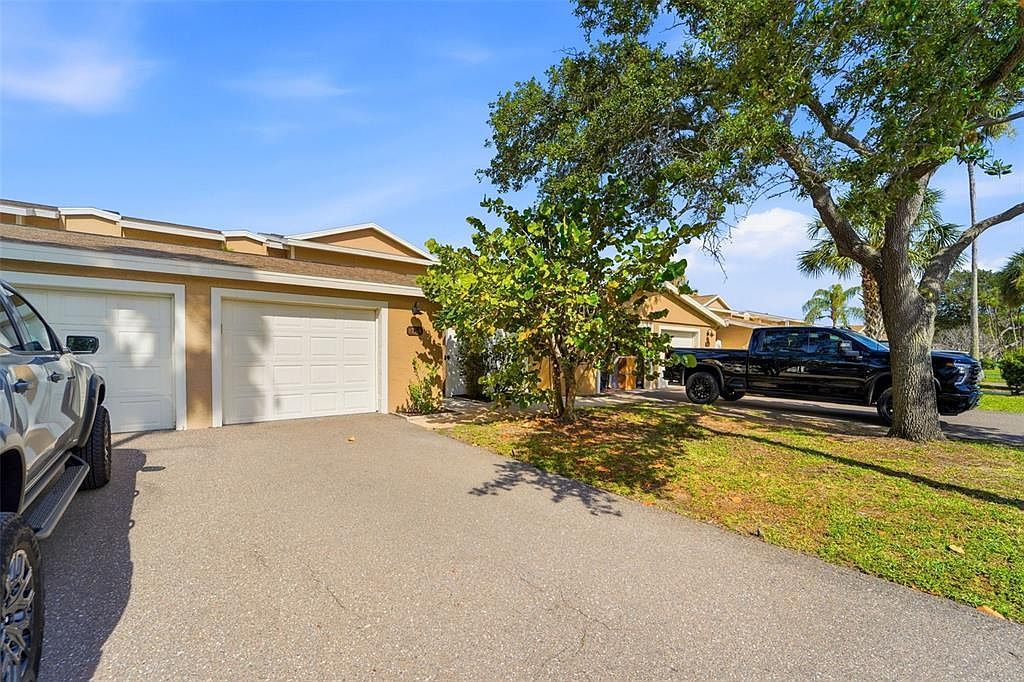 833 E Gulf Blvd #103 Indian Rocks Beach, FL 33785 - Thumbnail 3