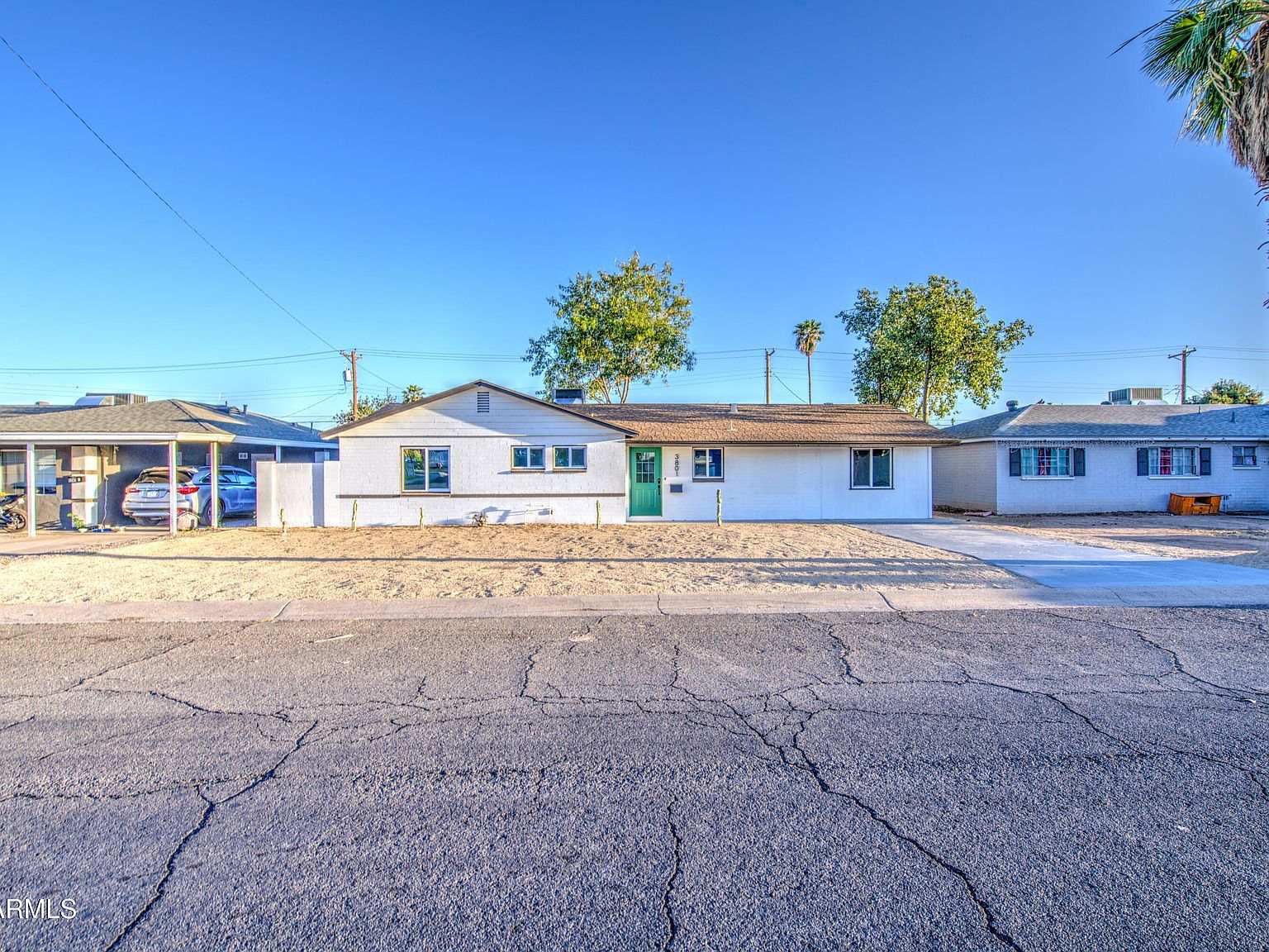 3801 W Montebello Ave Phoenix, AZ 85019 - Thumbnail 3