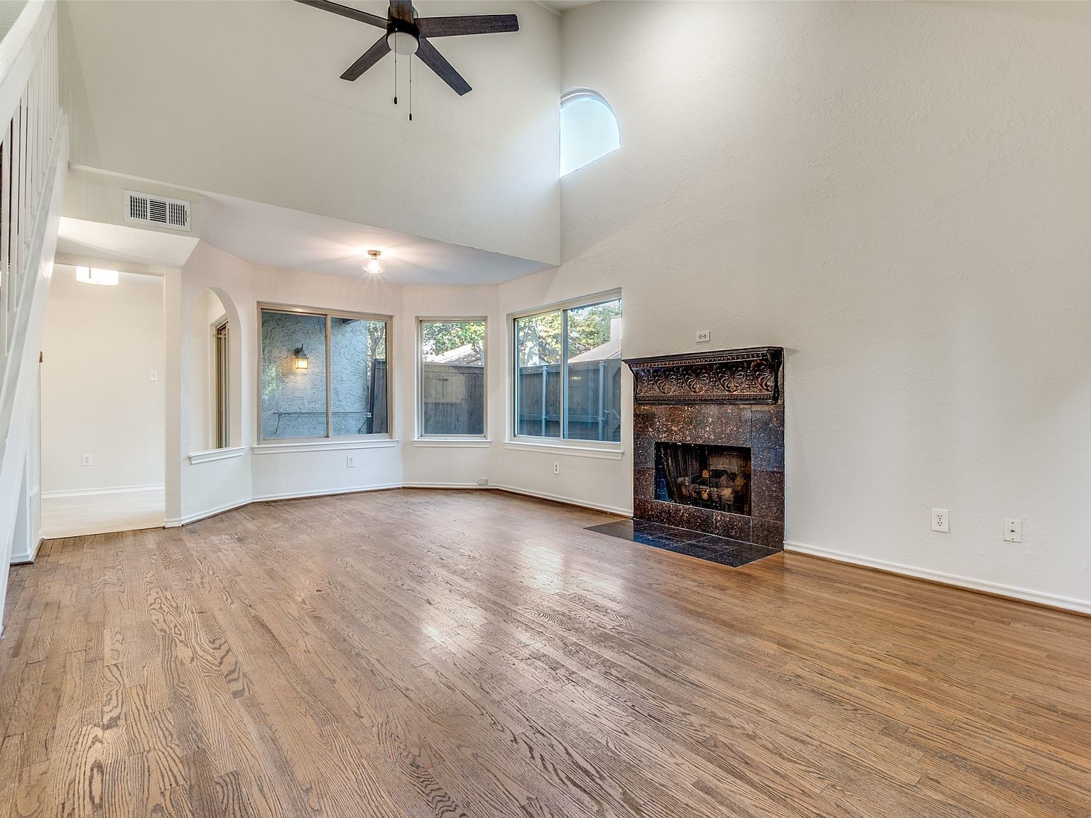 14151 Montfort Dr APT 271 Dallas, TX 75254 - Thumbnail 3