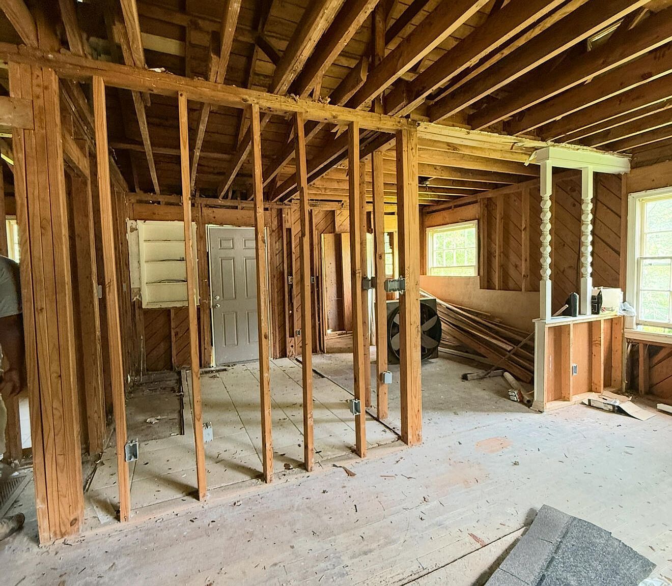 1018 Combs St Jackson, MS 39204 - Thumbnail 3