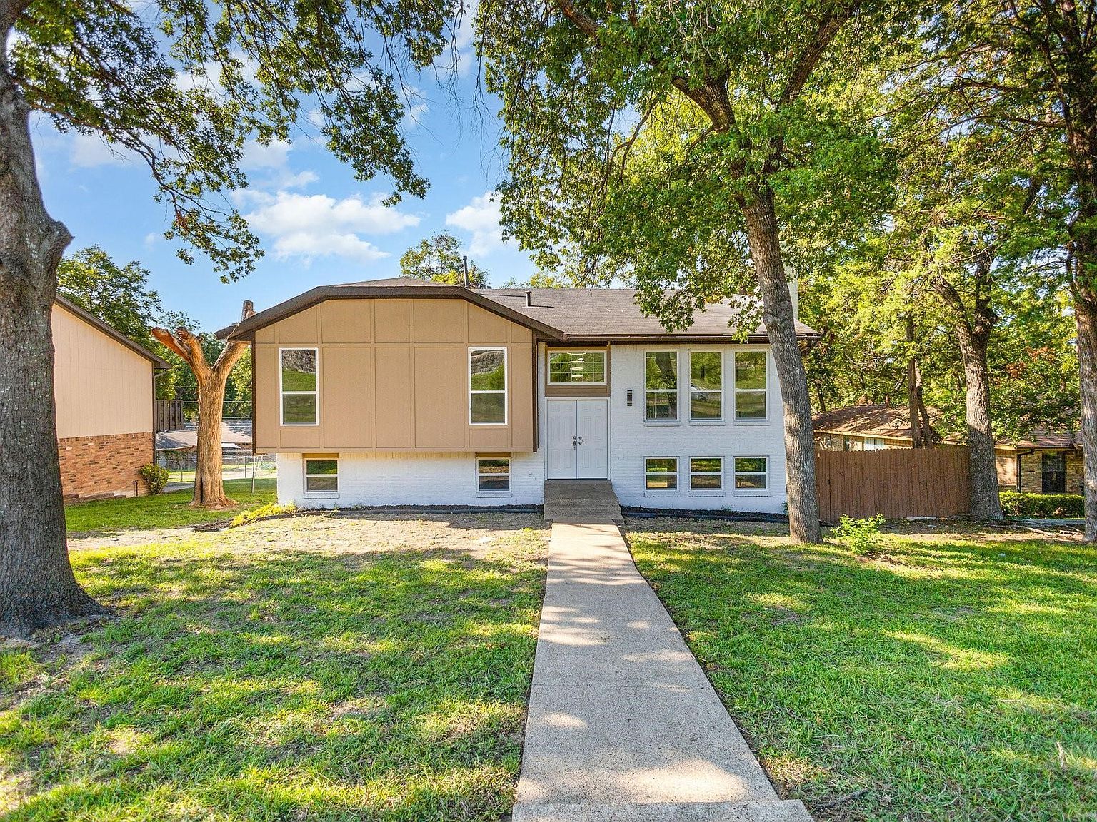 707 W Red Bird Ln Dallas, TX 75232 - Thumbnail 3