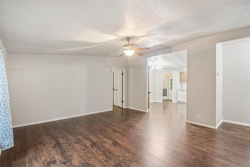 12900 Raymond King Dr Moore, OK 73165 - Thumbnail 3