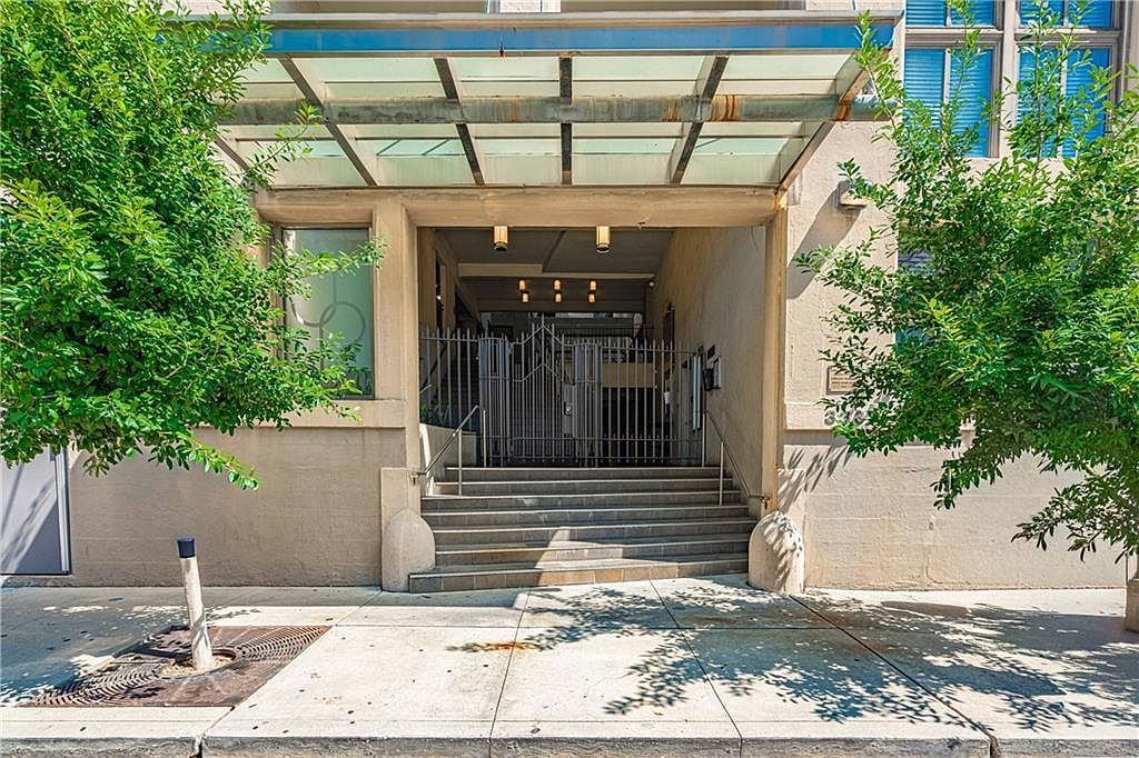 333 Julia St APT 331 New Orleans, LA 70130 - Thumbnail 3