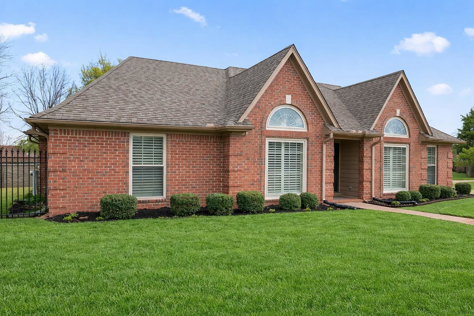 6736 Forrest Cir Memphis, TN 38135 - Thumbnail 3