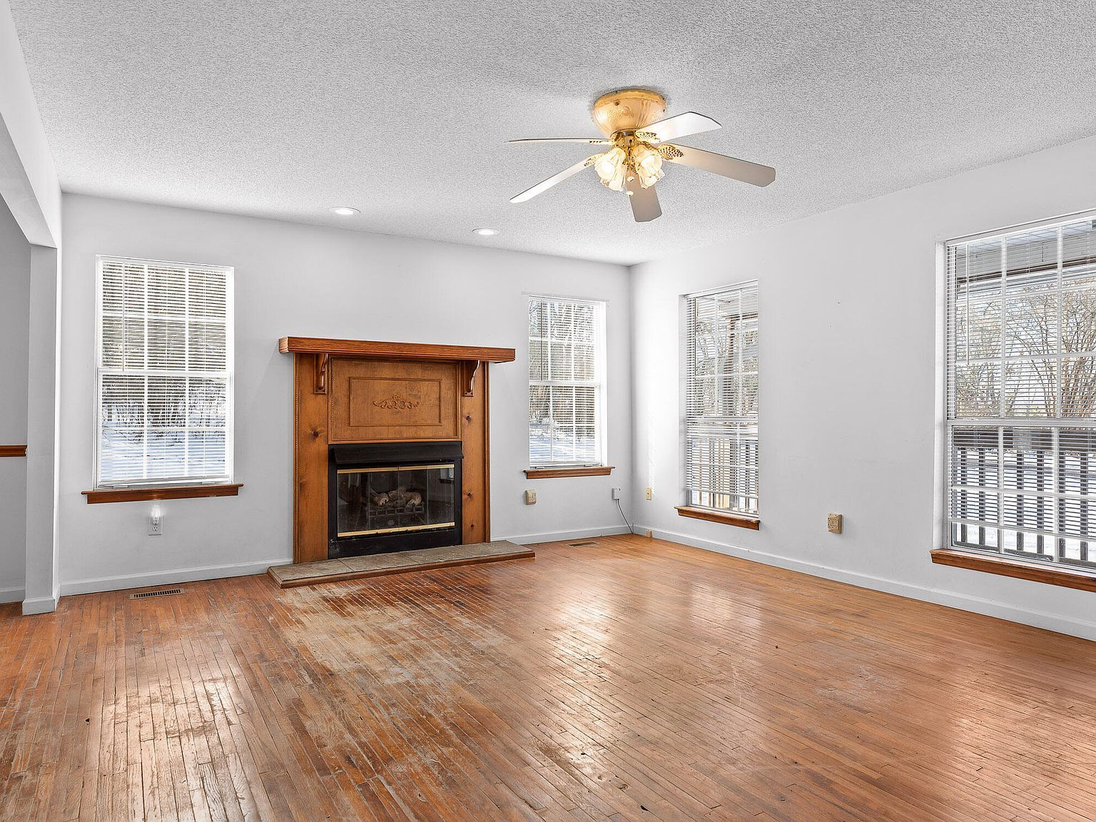 14319 Bluff View Dr Birchwood, TN 37308 - Thumbnail 3