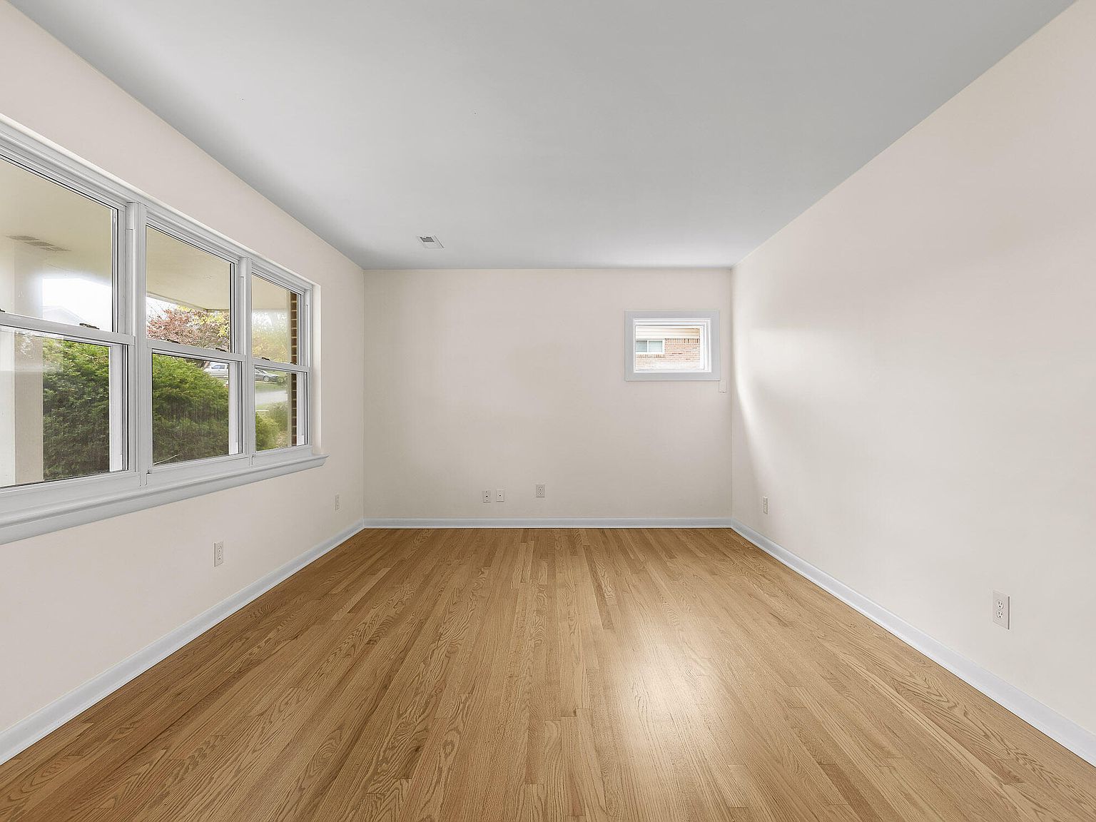 2515 Sharron Dr Chattanooga, TN 37421 - Thumbnail 3